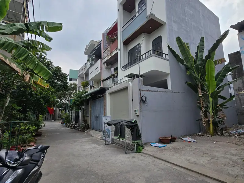 Nhà đẹp 3 tầng ô tô vào, khu Đông Tăng Long... Bán nhà riêng tại Long Phước, Hồ Chí Minh 01