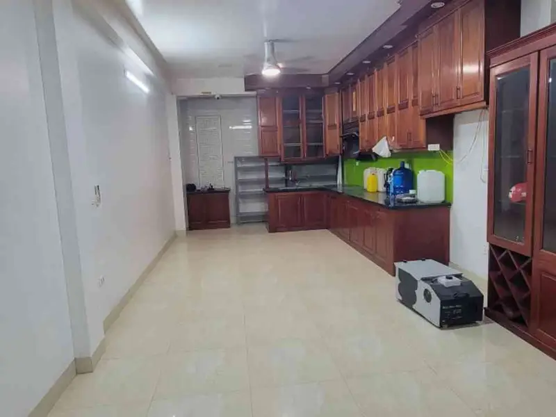 Nhà mặt phố không Quy hoạch 5 tầng diện tích tại Long Biên, tiện kinh doanh và văn phòng... Bán nhà mặt phố tại Long Biên, Hà Nội 01