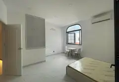 Nhà nhỏ xinh, hẻm xe hơi quận 10, sẵn nội thất, giá tốt... Bán nhà riêng tại Hòa Hưng, Hồ Chí Minh 03