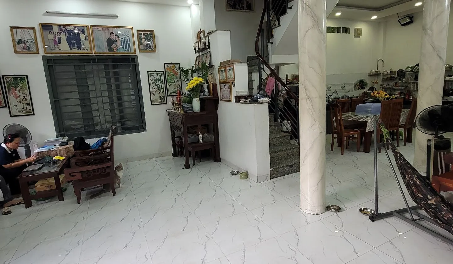 NHÀ 6,6X14M - 3 TẦNG ST - 4 PHÒNG NGỦ - HẺM XE HƠI 1 TRỤC ĐƯỜNG QUANG TRUNG GÒ VẤP - 8TY2 TL... Bán nhà riêng tại Thông Tây Hội, Hồ Chí Minh 01