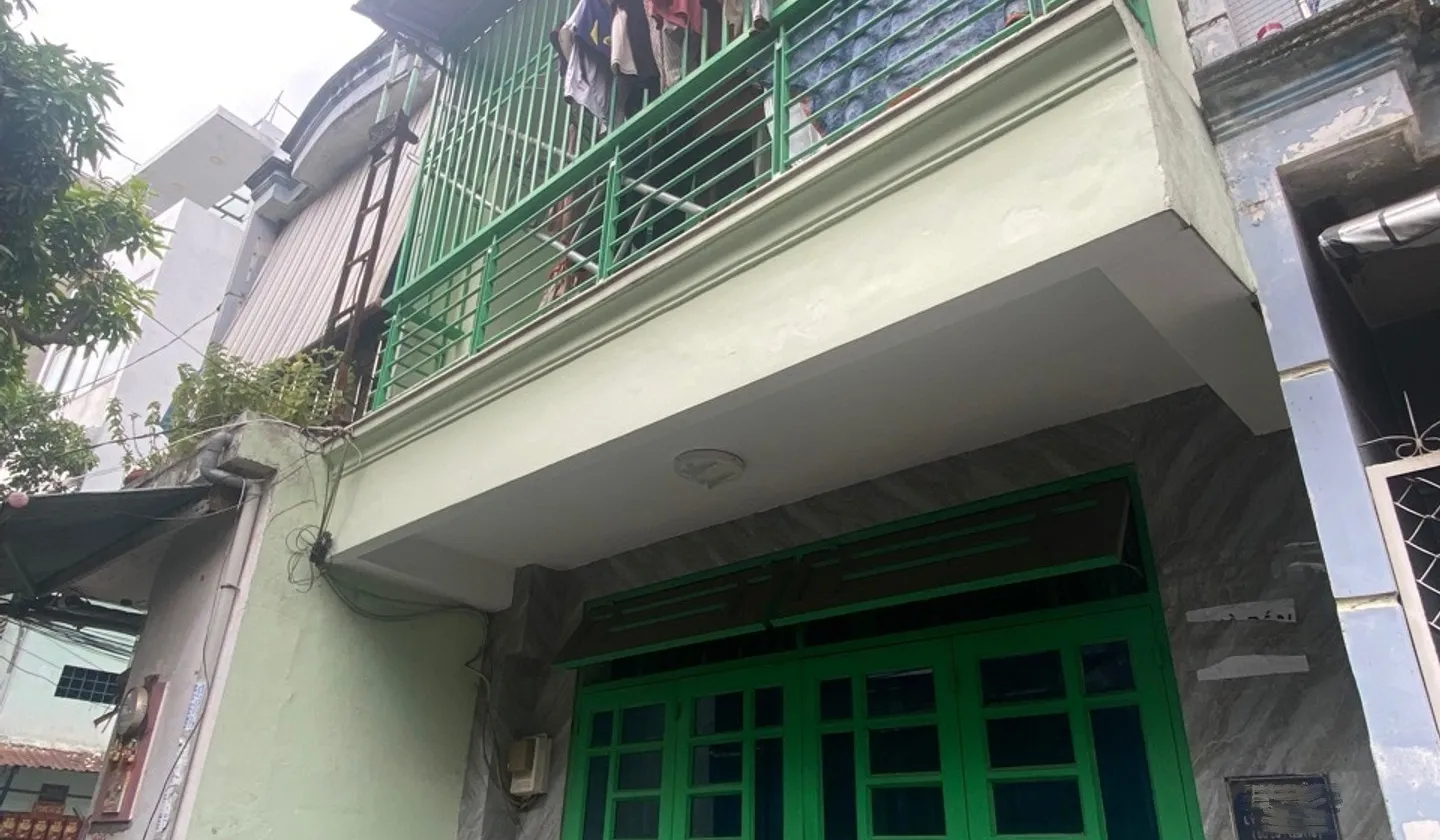 Bán nhà riêng 36m2 quận Tân Phú, hẻm thông các trục chính, pháp lý sổ hồng... Bán nhà riêng tại Phú Thạnh, Hồ Chí Minh 01