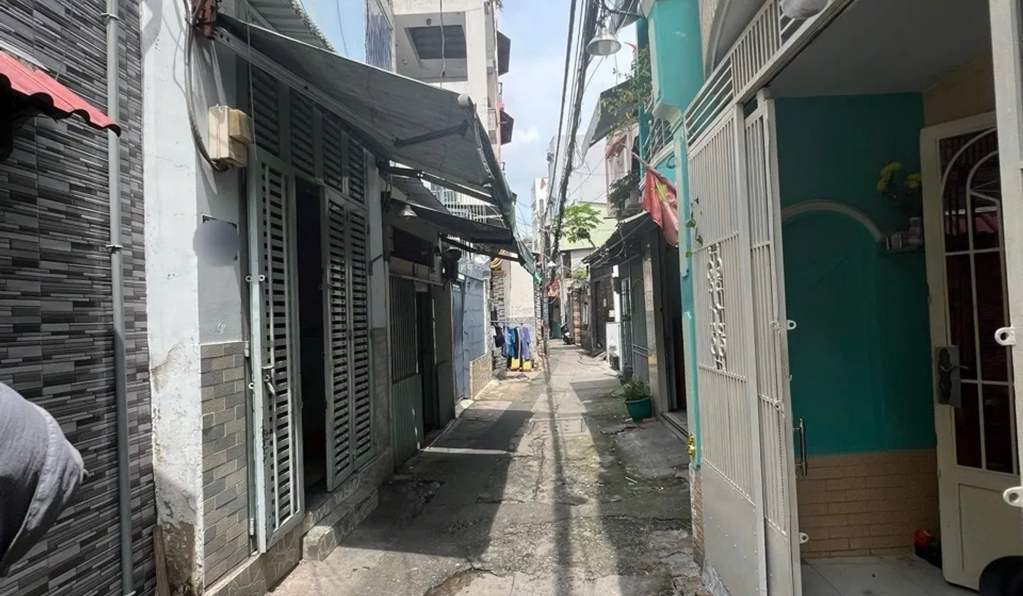 Bán nhà 4 tầng 5 phòng ngủ tại phường Khánh Hội, Quận 4, diện tích 63.6m²... Bán nhà riêng tại Xóm Chiếu, Hồ Chí Minh 01