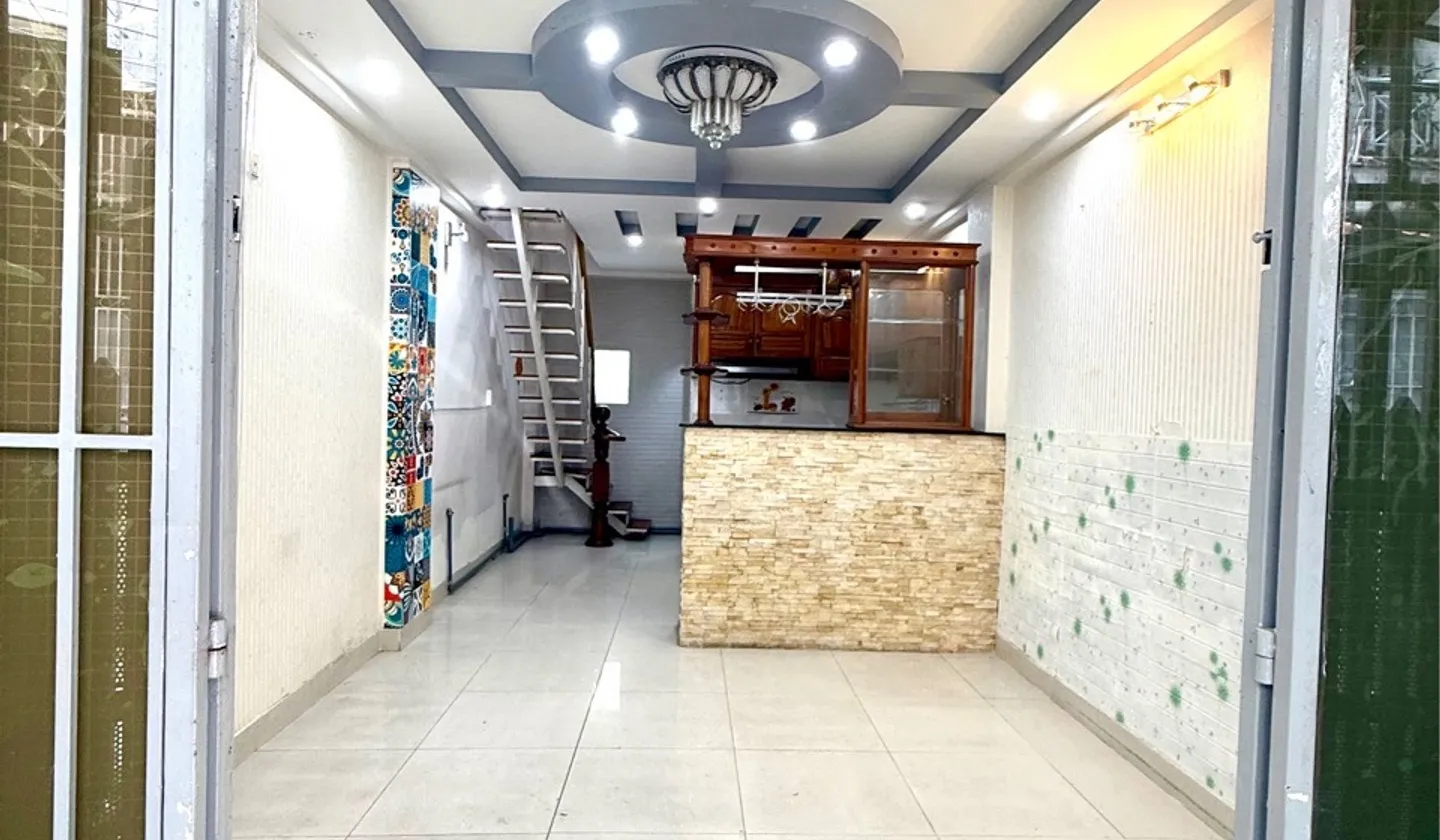 - Tiện ít đầy đủ, ngay Chợ, Siêu thị, Trường học, Ngân hàng, thuận tiện kinh doanh mua bán.... Bán nhà riêng tại An Hội Đông, Hồ Chí Minh 01