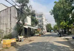 Bán nhà mặt phố 2 tầng 152m2 tại Bình Chánh giá 10,2 tỷ 0948769331... Bán nhà mặt phố tại Bình Hưng, Hồ Chí Minh 11
