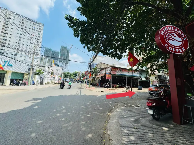 Dãy Nhà 7 Phòng Tiện Nghi, Thu Nhập Ổn Định Tại Dĩ An... Bán nhà riêng tại Dĩ An, Hồ Chí Minh 01