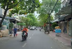 Bán nhà mặt phố 2 tầng tại trung tâm Hòa Khánh, mặt tiền Đặng Dung, đang cho thuê spa... Bán nhà mặt phố tại Liên Chiểu, Đà Nẵng 01