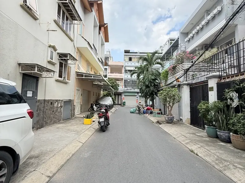 Bán nhà riêng 3 tầng diện tích 128m² tại phường An Nhơn, Dương Quảng Hàm... Bán nhà riêng tại An Nhơn, Hồ Chí Minh 01