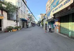 Nhà 3 tầng 5 phòng ngủ rộng rãi tại Nghĩa Phát, Tân Bình, phù hợp cho thuê và cải tạo... Bán nhà riêng tại Tân Hòa, Hồ Chí Minh 05