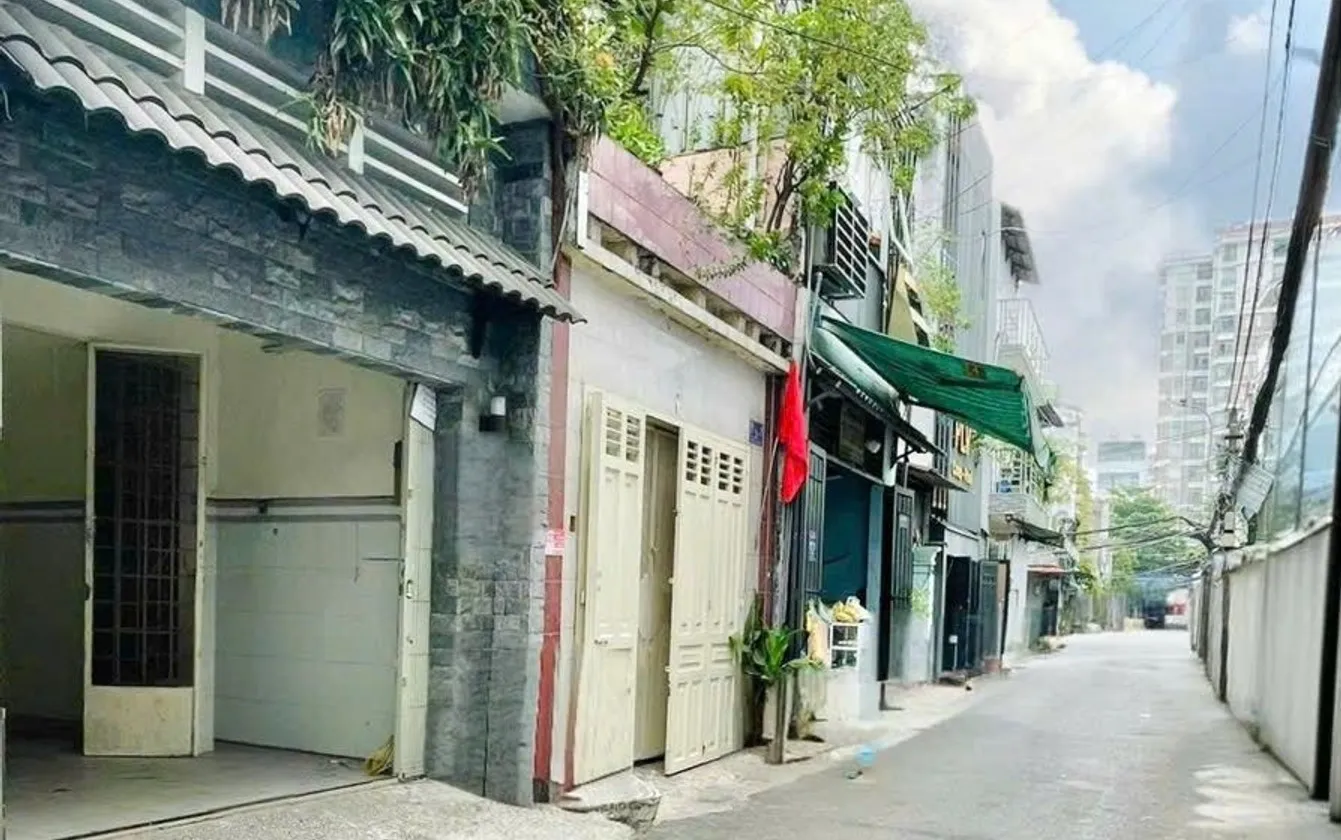 Nhà đẹp Thiên Phước, hẻm ô tô rộng, giá giảm hấp dẫn... Bán nhà riêng tại Tân Hòa, Hồ Chí Minh 01