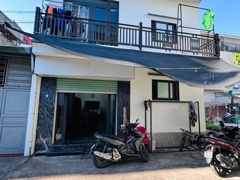 BÁN NHÀ 2 TẦNG TT AN DƯƠNG 64 m LOANH QUOANH 2 tỷ... Bán nhà riêng tại An Dương, Hải Phòng 01