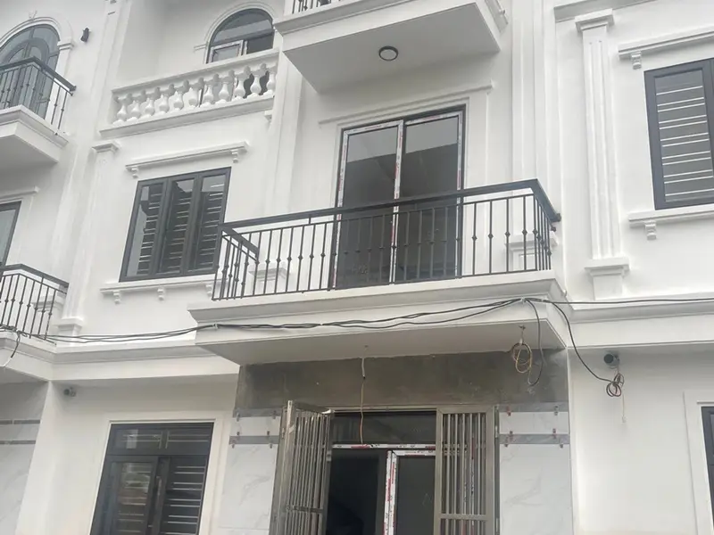 Bán nhà riêng 3 tầng tại Thủy Nguyên, gần trung tâm hành chính, giá 2,6 tỷ... Bán nhà riêng tại Thủy Nguyên, Hải Phòng 01