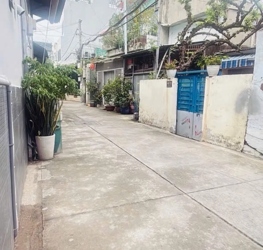Nhà lô góc 2 mặt tiền, sáng bừng không gian sống tại Tân Phú... Bán nhà riêng tại Phú Thọ Hòa, Hồ Chí Minh 01