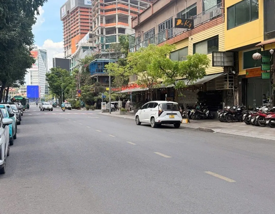 Bán nhà mặt phố Phạm Ngũ Lão Quận 1, diện tích 63.2 m2, pháp lý rõ ràng... Bán nhà mặt phố tại Bến Thành, Hồ Chí Minh 01