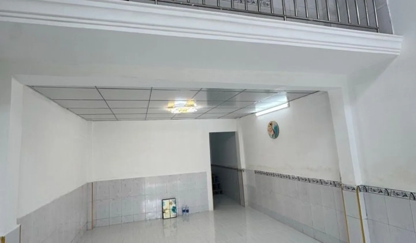 Bán nhà 2 tầng - Aeon Mall Tên Lửa -chỉ 4.1 tỉ... Bán nhà riêng tại An Lạc, Hồ Chí Minh 01