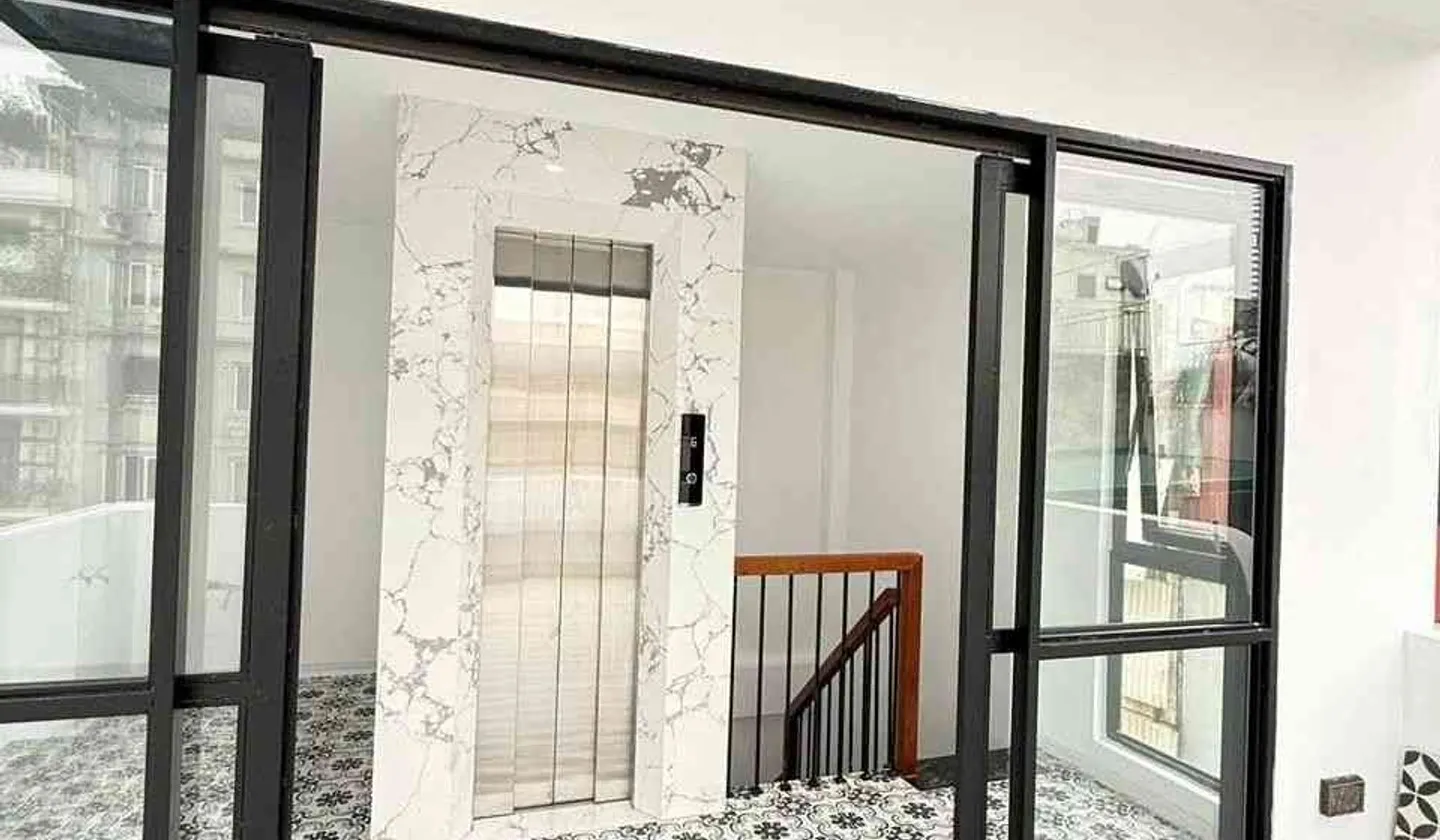 GIẢM CHÀO 500TR GIÁ CHÀO MỚI 10.35 TỶ MỜI ACE XƠI.

bán nhà Đê La Thành 31.2m 6 tag thag... Bán nhà riêng tại Văn Miếu - Quốc Tử Giám, Hà Nội 01
