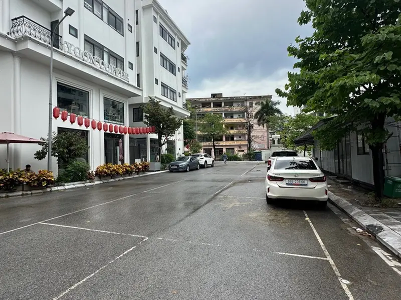 Bán Shophouse lô góc 3 mặt thoáng tại phường Cao Xanh, Trần Phú, kinh doanh thuận lợi... Bán Shophouse tại Cao Xanh, Quảng Ninh 01