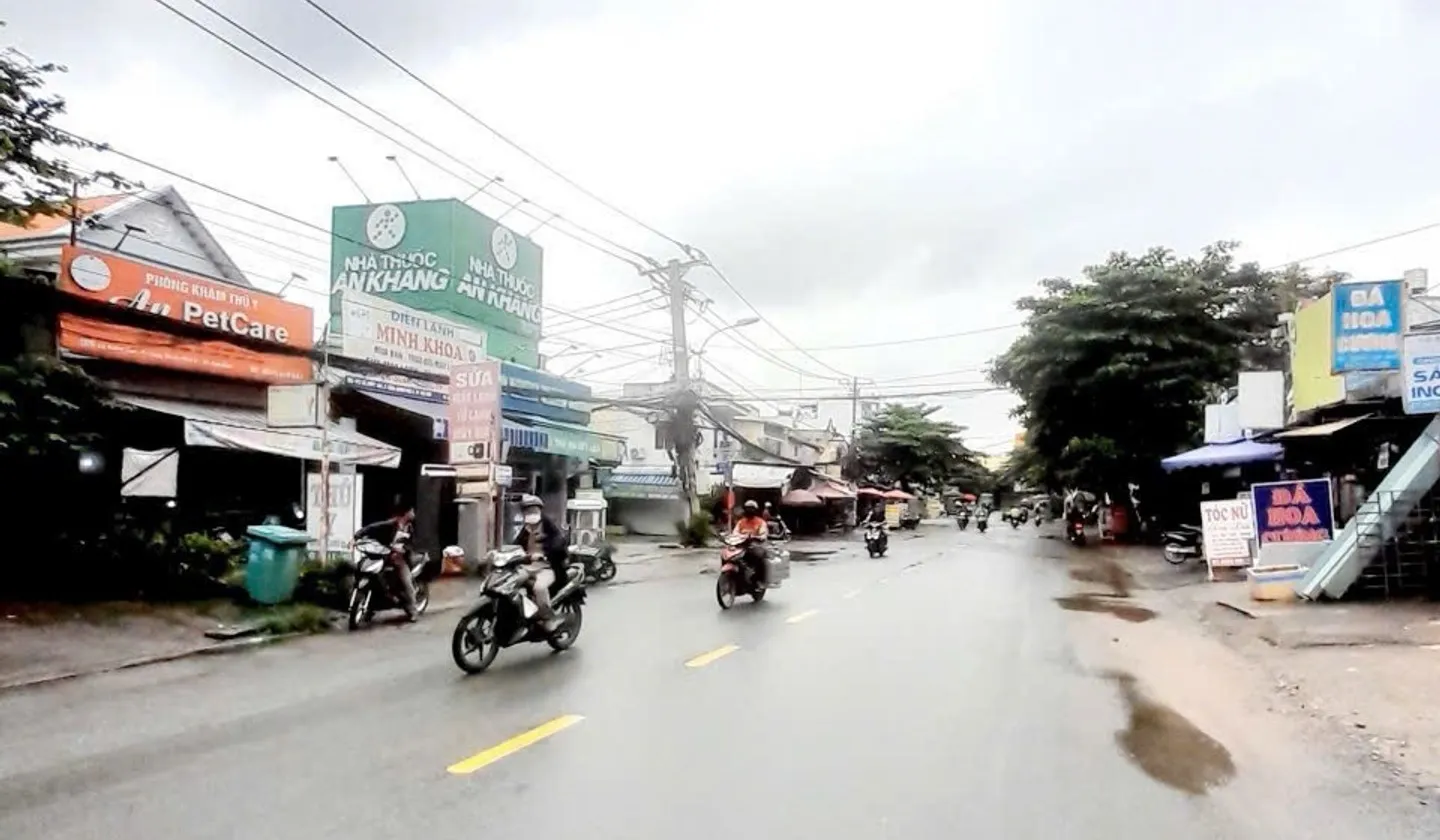 Nhà 4 tầng rộng rãi 9 phòng ngủ, tiện nghi đỉnh cao tại Tăng Nhơn Phú... Bán nhà riêng tại Tăng Nhơn Phú, Hồ Chí Minh 01