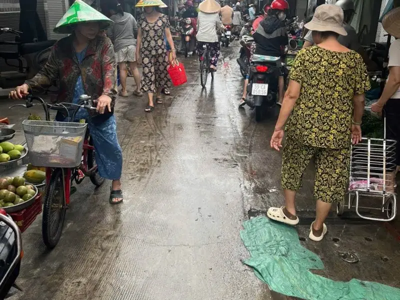 Bán nhà riêng 2 tầng 55m2 tại phường Đoàn Văn Bơ, phù hợp vừa ở vừa kinh doanh... Bán nhà riêng tại Khánh Hội, Hồ Chí Minh 01