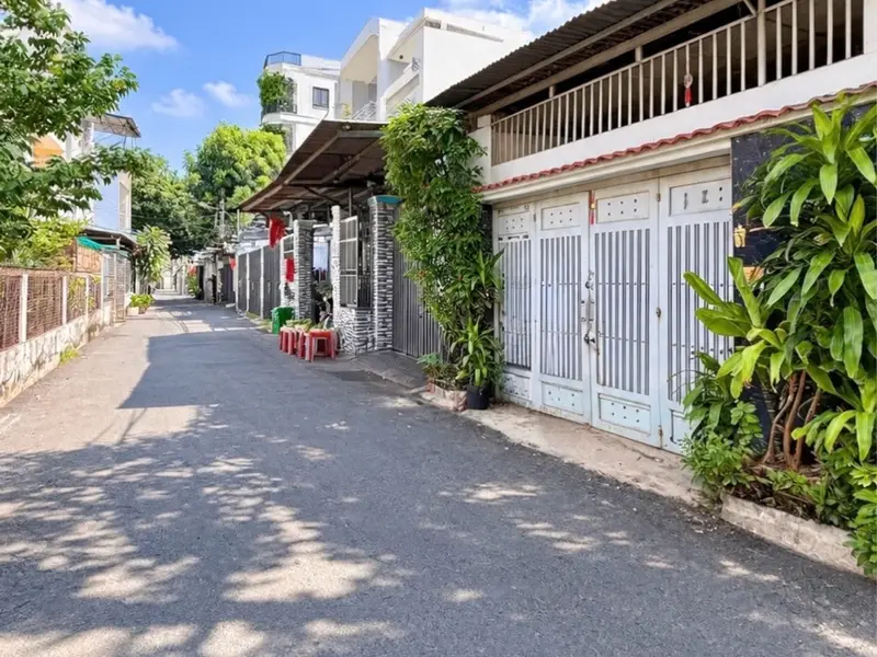 💥💥NHÀ 3 TẦNG💥HẺM 8M
🏡65m² (5x17m) x 3PN 
Giá 5.XT🌹🌹
👍Vào Ở ngay
🌎Phạm Văn Chiêu, Gò Vấp
📋S... Bán nhà riêng tại An Hội Đông, Hồ Chí Minh 01