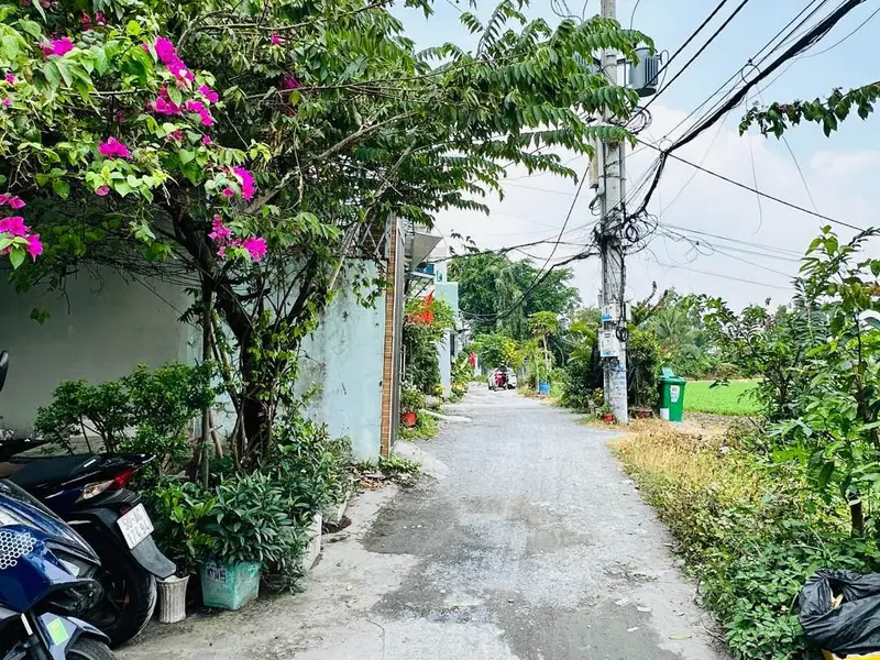 Bán nhà riêng 3 tầng tại Hà Huy Giáp, diện tích 189.8m², chỉ 11 tỷ VNĐ... Bán nhà riêng tại An Phú Đông, Hồ Chí Minh 01