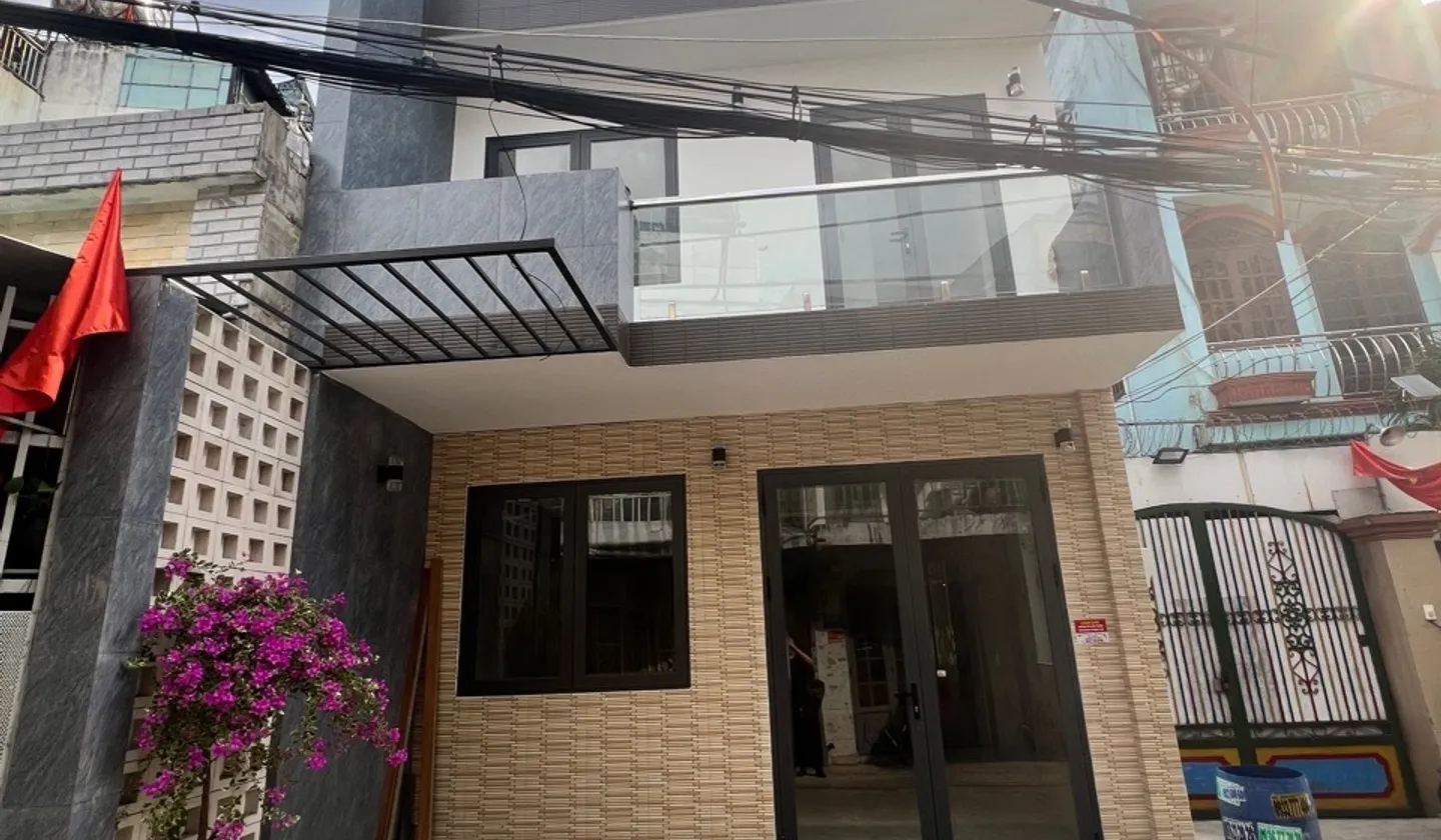 🔥 CHỦ NHIỆT BÁN GIẢM 400 TRIỆU - GIÁ MỚI 4x Tỷ TL 🏡NHÀ 3 TẦNG_ 62M2 NGANG LỚN 5.2M-TRUNG MỸ TÂY... Bán nhà riêng tại Trung Mỹ Tây, Hồ Chí Minh 01