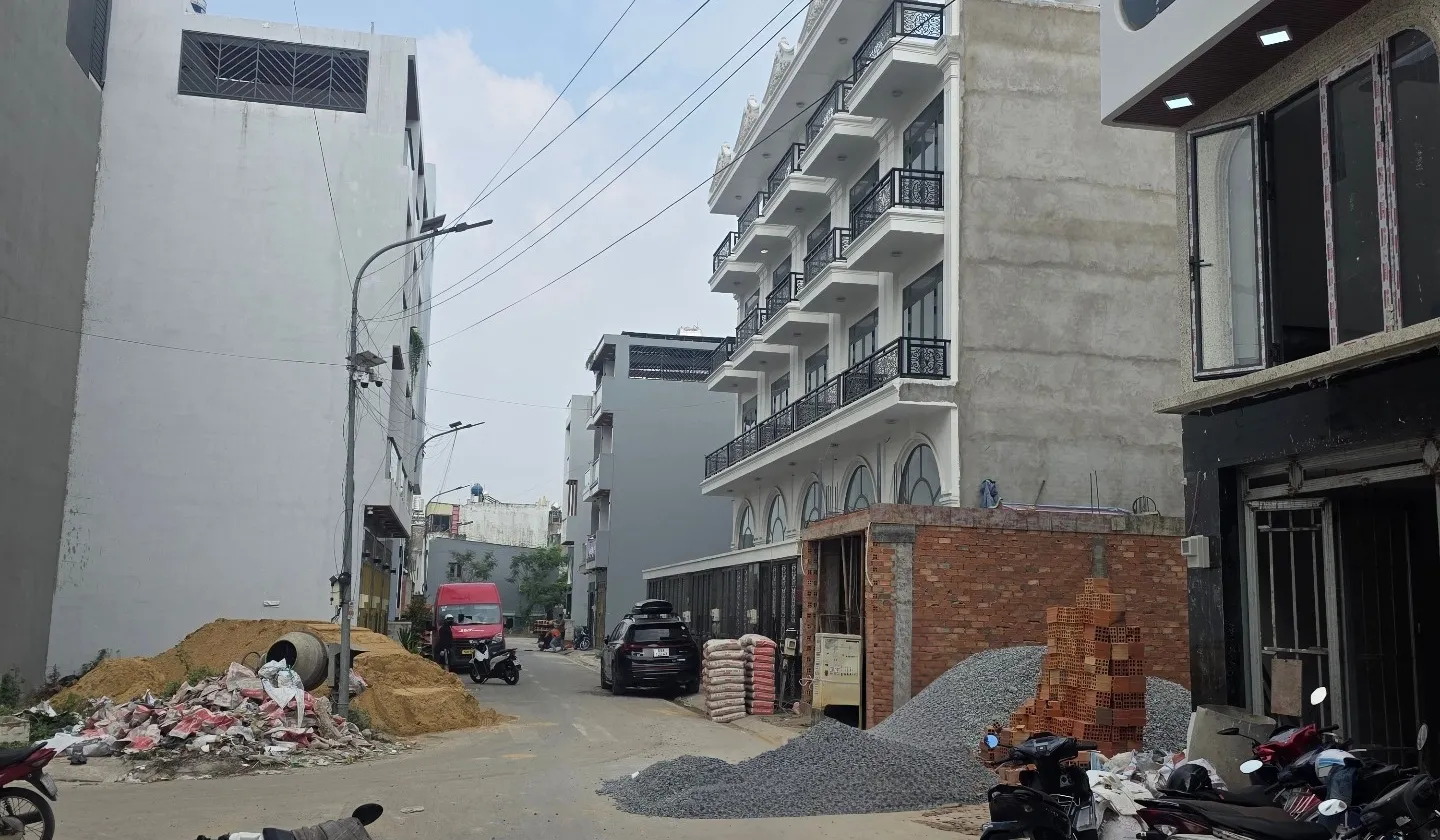 SIÊU PHẨM CHÂN DÀI 72m2 KHU ĐỒNG BỘ - THANG MÁY - 450kg
 HƯƠNG LỘ 2... Bán nhà riêng tại Bình Tân, Hồ Chí Minh 01