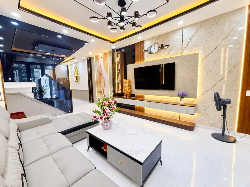 Quận 7 - 7 Tỷ 8 - Hẻm Xe Hơi - Nhà 3 Tầng 56m² - Ngang 4m - 4PN - Gần Big C... Bán nhà riêng tại Phú Thuận, Hồ Chí Minh 01