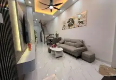 Bán nhà riêng 5 tầng ở Khương Trung, gần hồ, hai thoáng, giao thông thuận tiện... Bán nhà riêng tại Khương Đình, Hà Nội 05