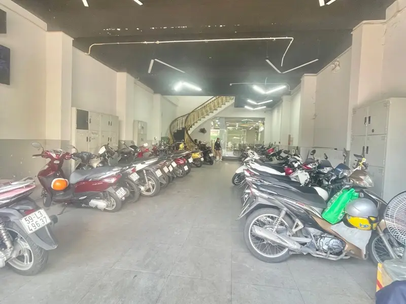 Bán nhà mặt phố 5 tầng tại phường An Đông, quận 5, diện tích 198.8 m2, giá 74 tỷ đồng... Bán nhà mặt phố tại An Đông, Hồ Chí Minh 01