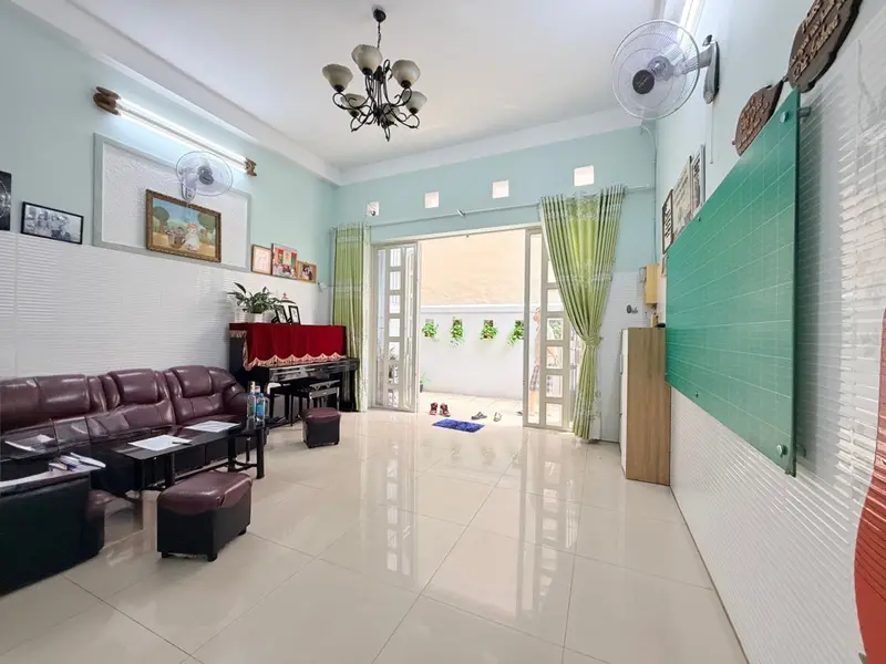 Nhà 2 tầng rộng rãi, hẻm ô tô tại Thới An... Bán nhà riêng tại Thới An, Hồ Chí Minh 01