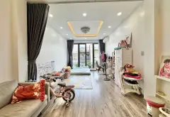Nhà phố 5 tầng thang máy, cho thuê 45 triệu/tháng tại Phú Nhuận... Bán nhà mặt phố tại Phú Nhuận, Hồ Chí Minh 12