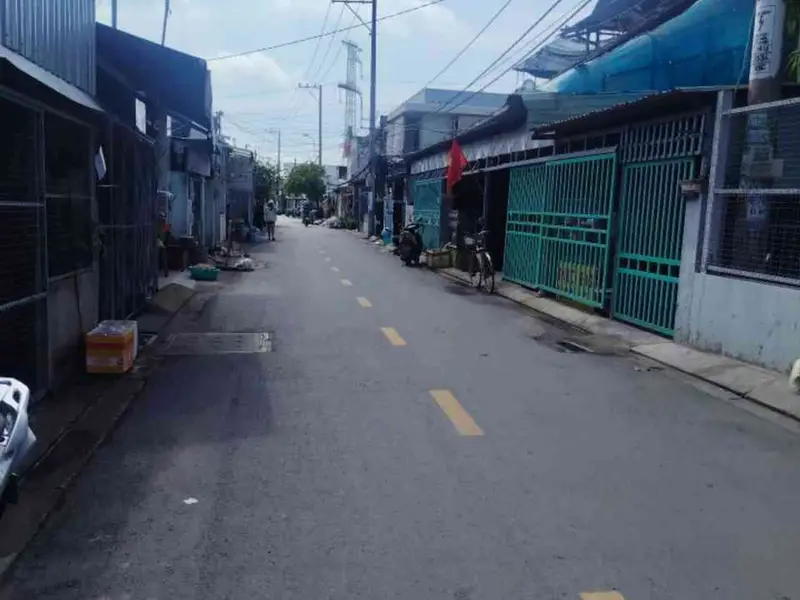 3,59 TỶ – NHÀ 2 TẦNG- 4 PN-LÊ VĂN LƯƠNG, NHÀ BÈ
DT: 4 x 20m – nở hậu 4,5m( 2 mặt tiền trước sau)
H... Bán nhà riêng tại Hiệp Phước, Hồ Chí Minh 01