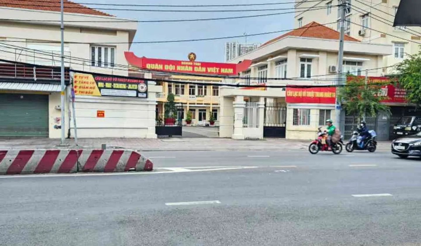 Bán nhà Huỳnh Tấn Phát Quận 7 Hàng xóm Phú Mỹ Hưng... Bán nhà riêng tại Tân Mỹ, Hồ Chí Minh 01