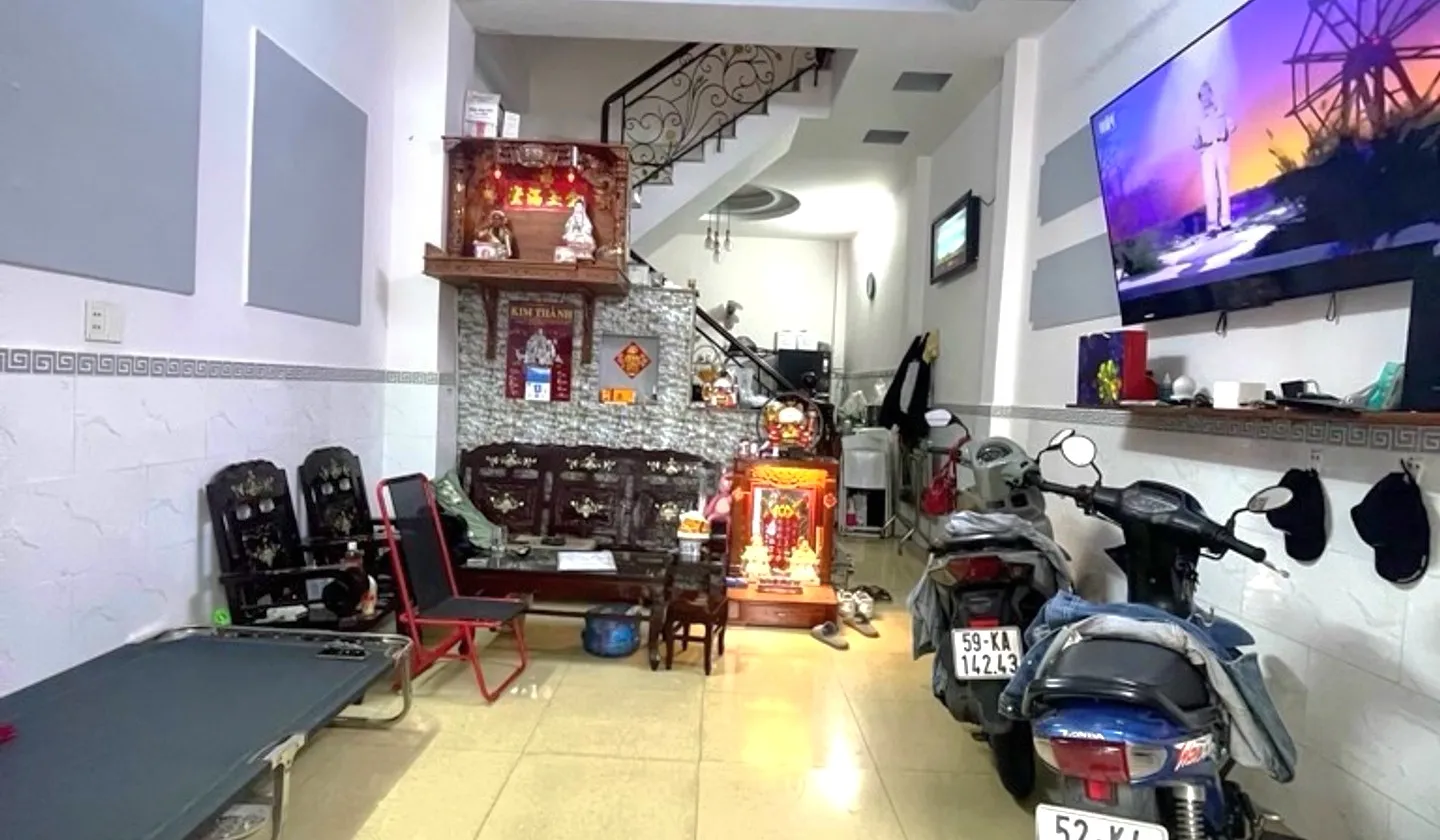 BÁ.N NHÀ ĐẸP 3 TẦNG SÁT TỈN.H LỘ 10 - KHU TÊN LỬ.A - BTCT - HẺM XE HƠI - ( 4X12M ) CHỈ 5x$... Bán nhà riêng tại Bình Trị Đông, Hồ Chí Minh 01