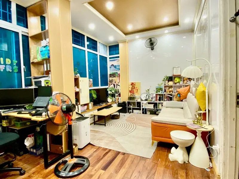 Bán nhà riêng 5 tầng diện tích 30.2m² tại quận Thanh Xuân, mặt tiền rộng, gần Ngã Tư Sở... Bán nhà riêng tại Khương Đình, Hà Nội 01