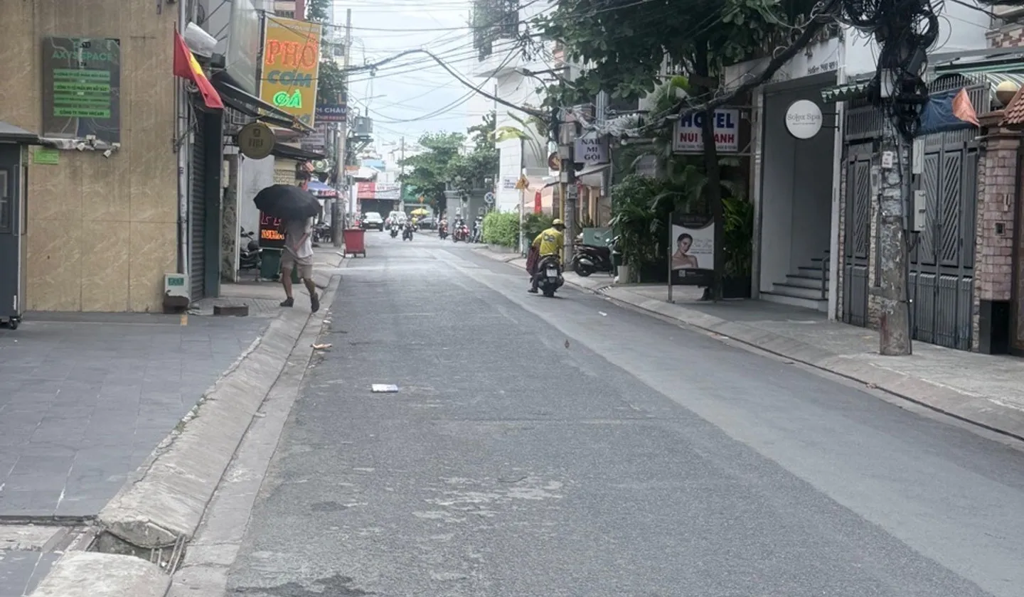 Bán nhà mặt phố 4 tầng mặt tiền 6,4 m tại phường Tân Bình, TP.HCM... Bán nhà mặt phố tại Tân Bình, Hồ Chí Minh 01