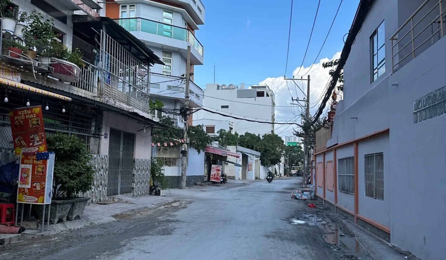 Nhà 3 tầng quận 6 diện tích 22m2, giá 5.2 tỷ, gần Kinh Dương Vương... Bán nhà riêng tại Phú Lâm, Hồ Chí Minh 01