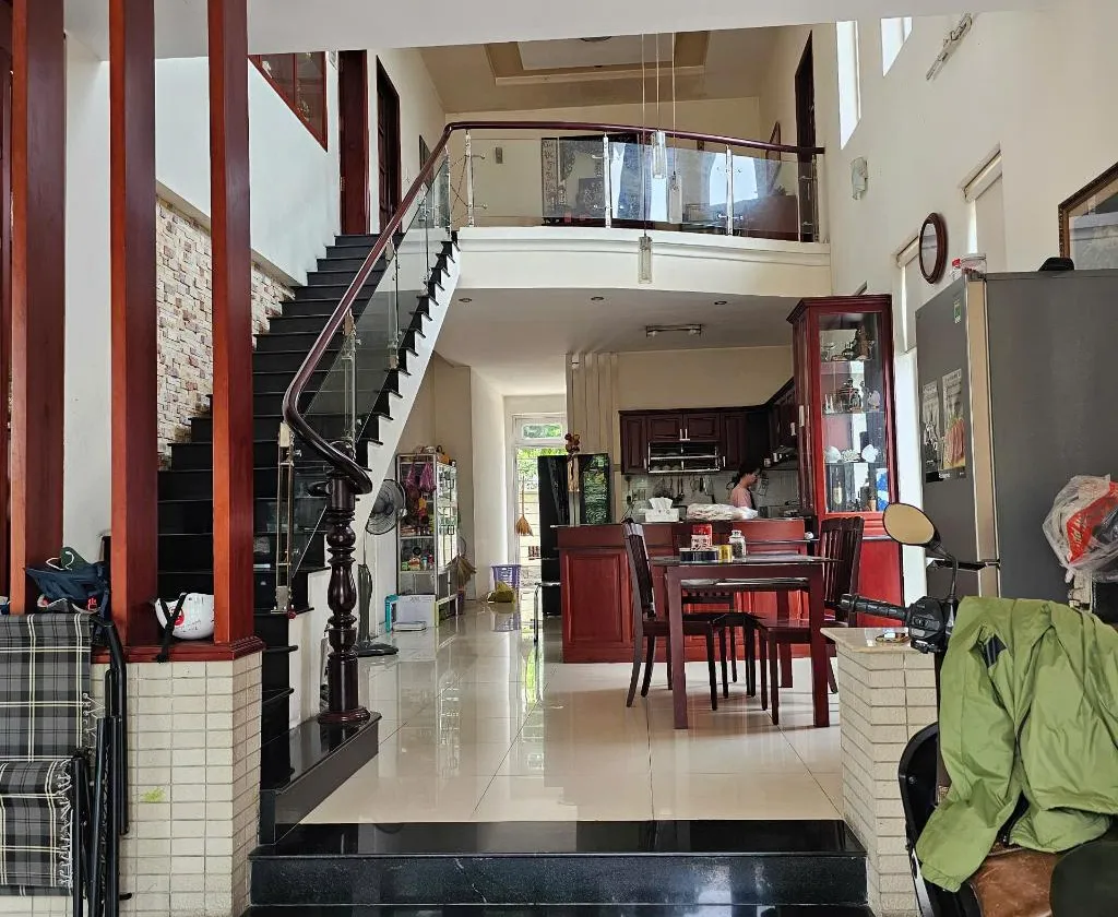 Giảm 11 tỷ, bán biệt thự mặt tiền Thạnh Lộc 571 m2... Bán nhà mặt phố tại An Phú Đông, Hồ Chí Minh 01