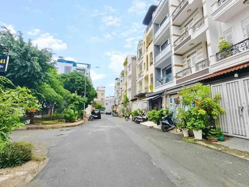 Bán nhà riêng 5 tầng tại Tô Hiệu, phân lô, đối diện công viên, diện tích 60m²... Bán nhà riêng tại Phú Thạnh, Hồ Chí Minh 01
