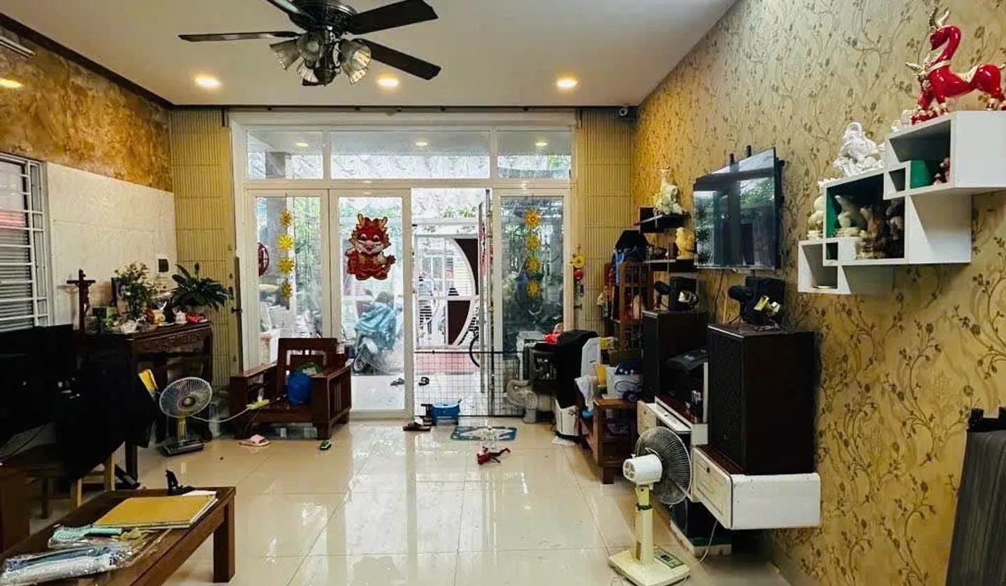 Bán nhà mặt phố 3 tầng tại Sơn Trà, gần biển, mặt tiền đường 10.5m... Bán nhà mặt phố tại Sơn Trà, Đà Nẵng 01