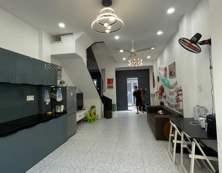 Cơ hội hiếm có sở hữu nhà mới xây ngay Bình Tân chỉ 4,35 tỷ... Bán nhà riêng tại Bình Trị Đông, Hồ Chí Minh 01