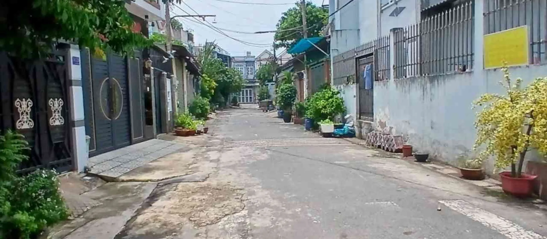 Nhà 2 tầng, 6,2x16,7m khu dân cư hiện hữu, kề Công viên sinh thái Hóc Môn... Bán nhà riêng tại Bà Điểm, Hồ Chí Minh 01