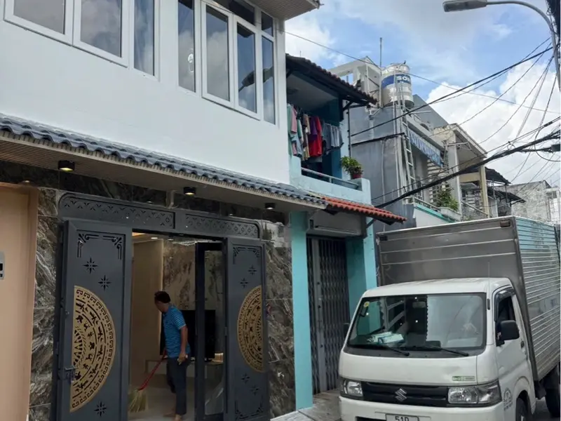 🔥 GIẢM 250 TRIỆU • MẶT TIỀN KINH DOANH • XE TẢI ĐẬU CỬA • NHÀ NỞ HẬU TÀI LỘC
🏡 MẶT GÒ VẤP... Bán nhà mặt phố tại Thông Tây Hội, Hồ Chí Minh 01