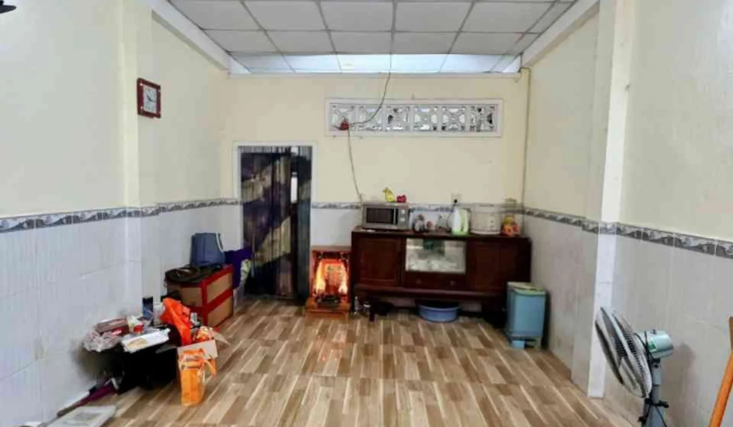 Nhà 2 tầng trẻ trung ở Tân Hòa, sẵn sàng đón bạn về ở... Bán nhà riêng tại Tân Hòa, Hồ Chí Minh 01