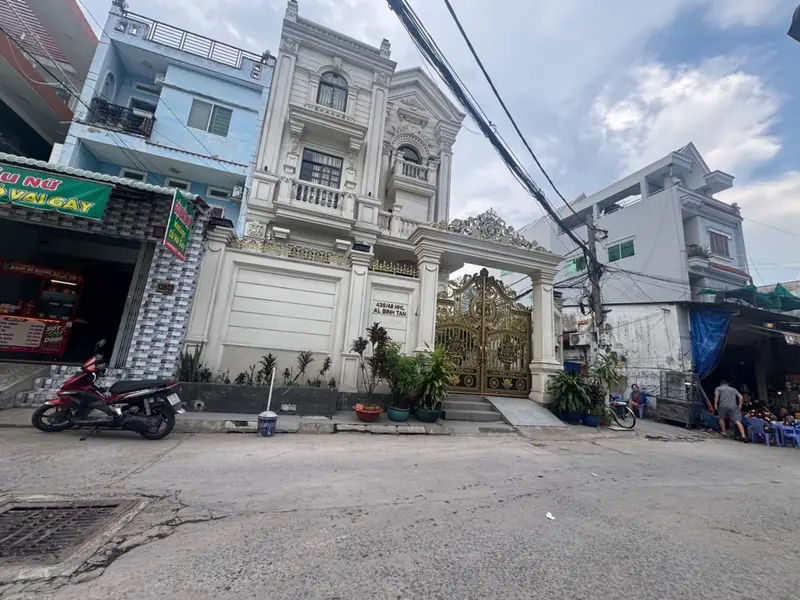 Nhà 2 tầng 3 phòng ngủ tại Bình Tân giá 4,2 tỷ... Bán nhà riêng tại An Lạc, Hồ Chí Minh 01