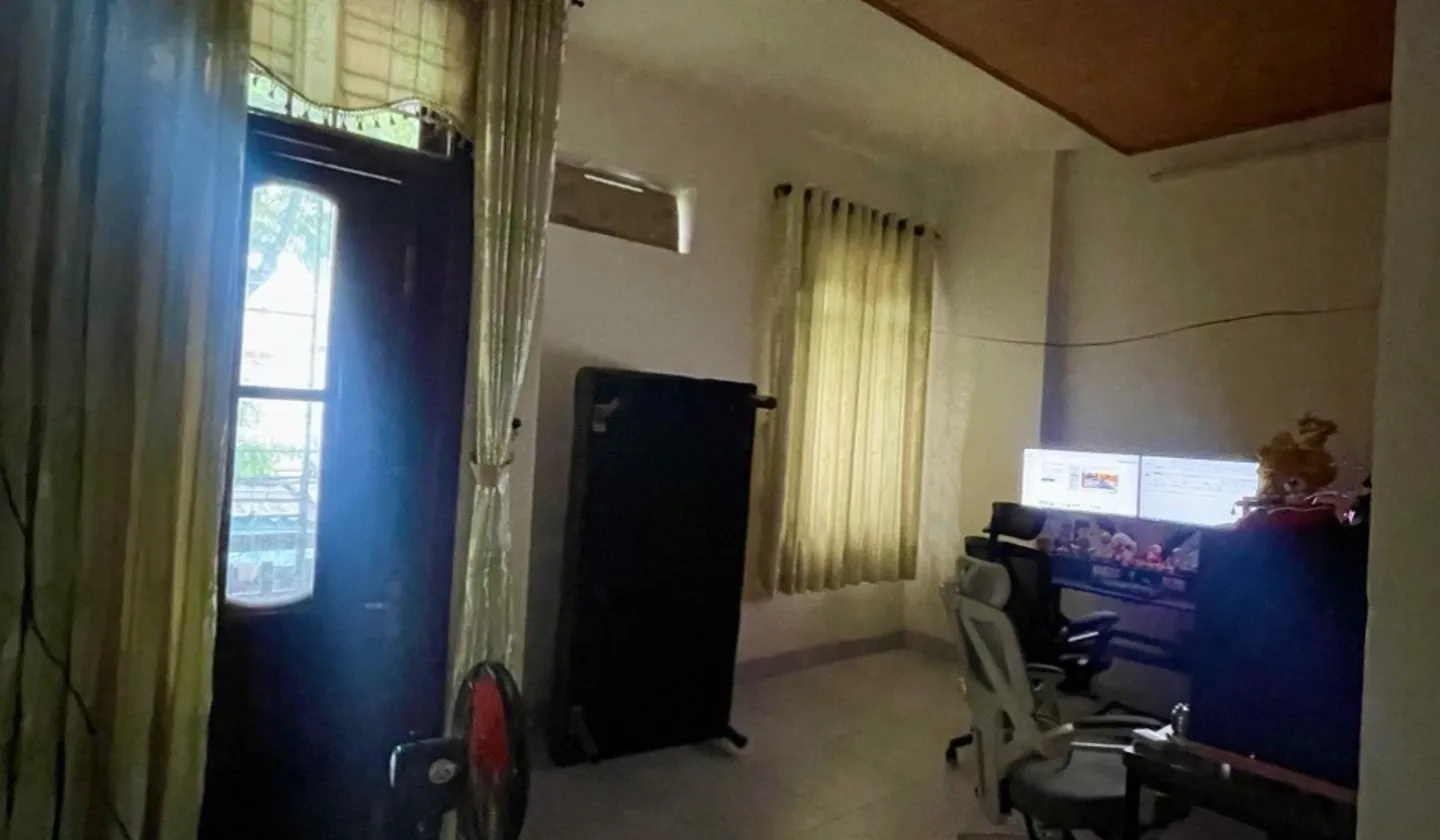 Bán nhà mặt phố tại Hải Châu, mặt tiền Trịnh Công Sơn, 99m², 2 tầng, vị trí kinh doanh đắc địa... Bán nhà mặt phố tại Hòa Cường, Đà Nẵng 01
