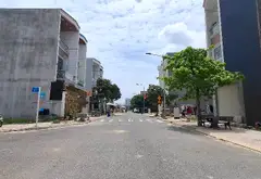 Cơ Hội Hiếm Có Sở Hữu Nhà 1 Trệt 2 Lầu Trung Tâm Thuận An Giá Giảm Sâu... Bán nhà riêng tại Dĩ An, Hồ Chí Minh 01