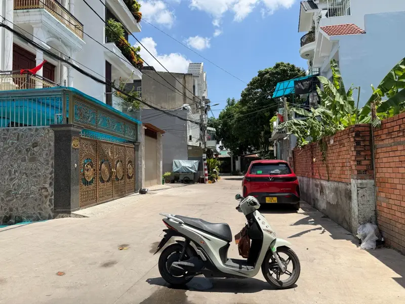Bán nhà riêng 4 tầng tại Tân Thới Hiệp, Quận 12, hẻm xe hơi, sổ hồng riêng... Bán nhà riêng tại Tân Thới Hiệp, Hồ Chí Minh 01