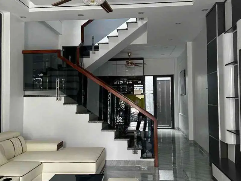 🔥 QUỲNH HOÀNG – NHÀ TÂN CỔ ĐIỂN 3 TẦNG – FULL NỘI THẤT – 3,45 TỶ 🔥
🏡 60m²– thiết kế Tân cổ điển... Bán nhà riêng tại An Dương, Hải Phòng 01