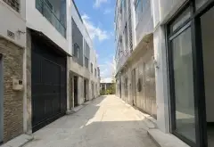 Nhà Quốc lộ 13 4 tầng gần Vạn Phúc City, 5 phòng ngủ, giá 9.3 tỷ thương lượng... Bán nhà riêng tại Hiệp Bình, Hồ Chí Minh 02